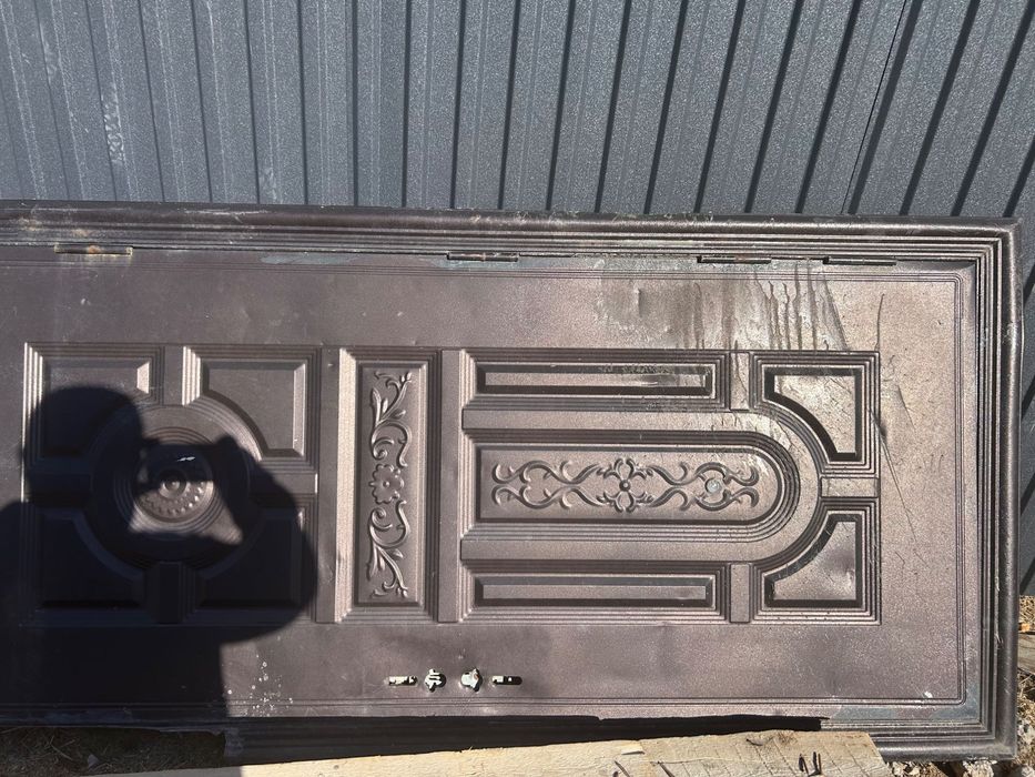 двери и пластик окна