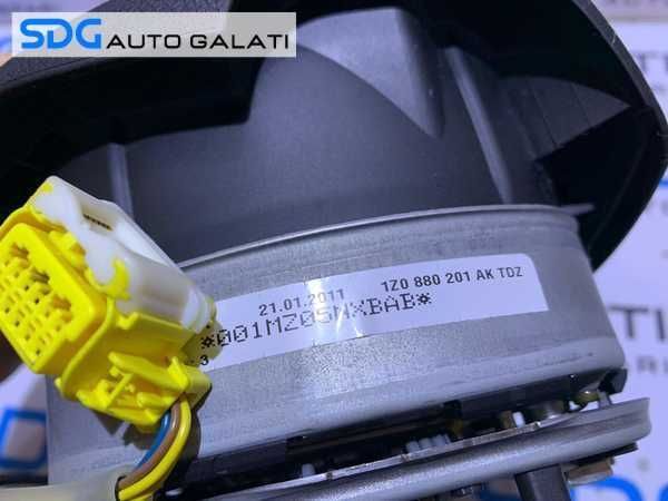 Airbag Volan Modelul cu Comenzi Skoda Octavia 2 2008 - 2013 Cod 1Z0880201AK