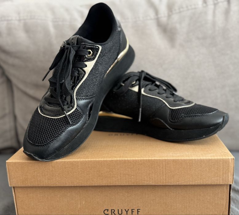 Дамски маратонки/сникърси Cruyff