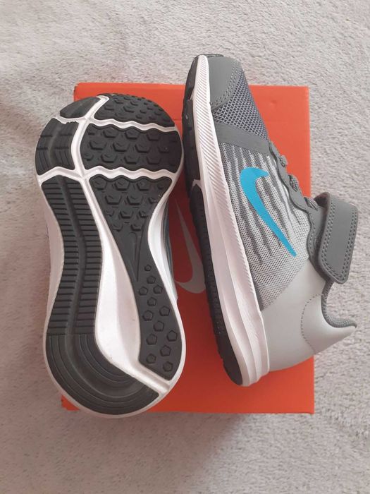Детски маратонки Nike - размер 28.5 - нови