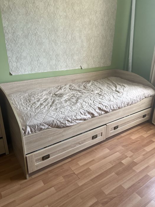 Кровать односпальная