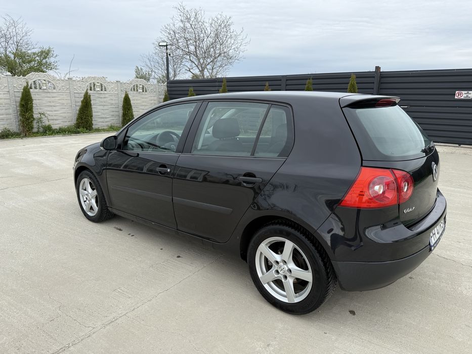 Volkswagen Golf 5 1.9 tdi