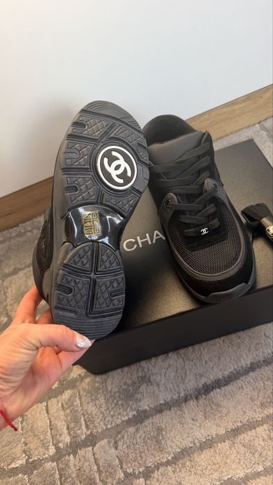 Chanel маратонки