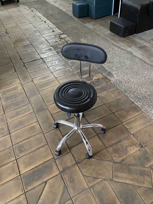 Scaun frizerie din piele