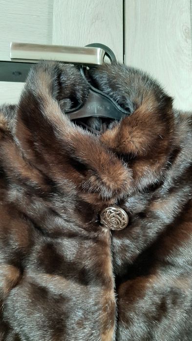 Продам норковую шубу