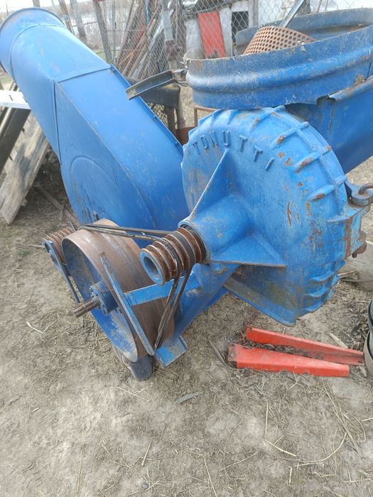 Suflanta fân și moară ciocanele