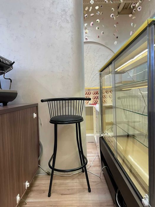 Шкаф  и тумба деревянные