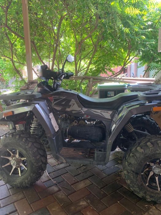 Продам квадроцикл в отличном состоянии
