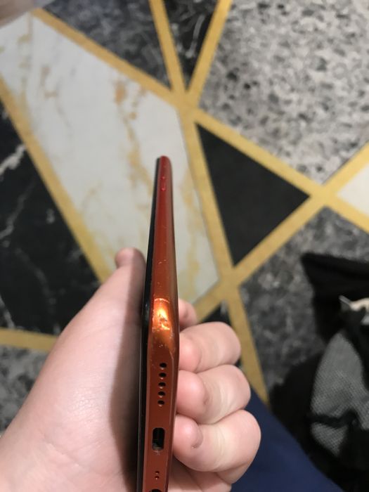 Редми 8а         Возможен обмен