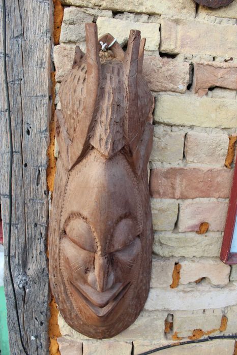 Маски  ръчно изработени