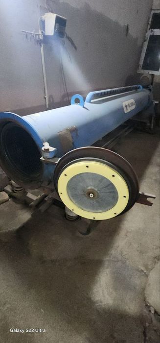 Gilam yuvish aparat sotiladi