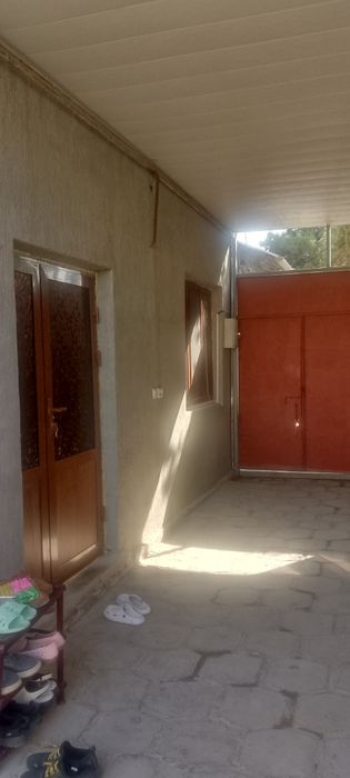Продается дом в центре кагане