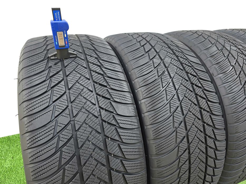 4бр. 235/50/19 BRIDGESTONE Blizzak LM001- зимни