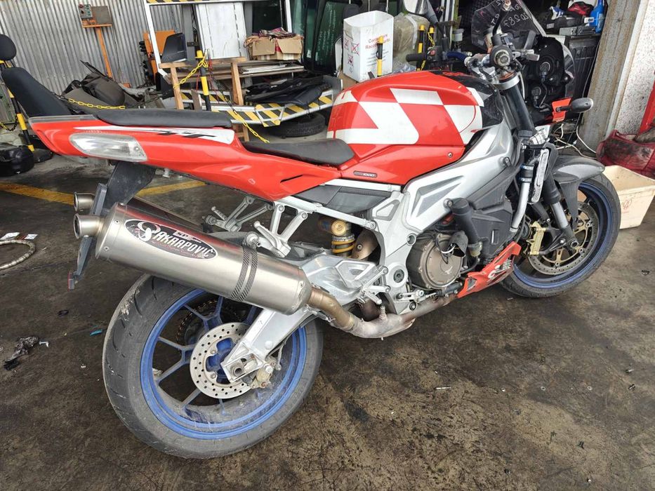 Мотоциклет Априлия РСВ(Aprilia RSV,Tuono R 1000)-2003-на части