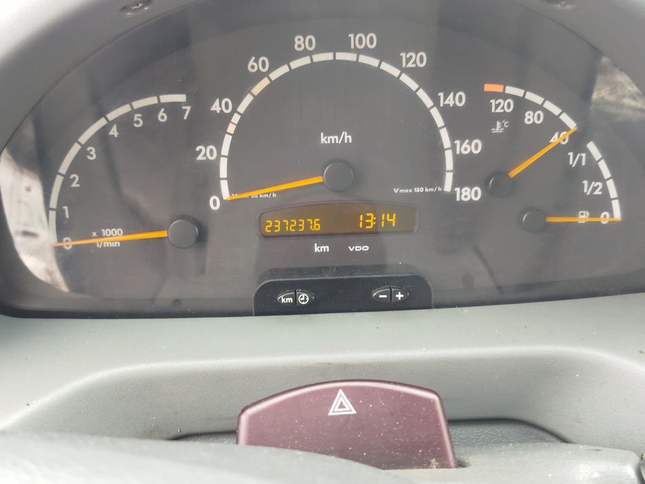 mercedes sprinter411 -пътна помощ