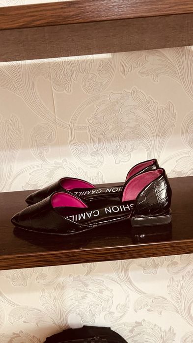 Продаю балетки..