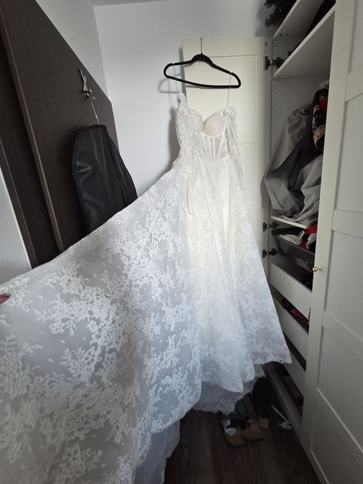 Rochie de mireasa xs-s