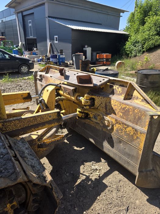 Buldozer komatsu D51