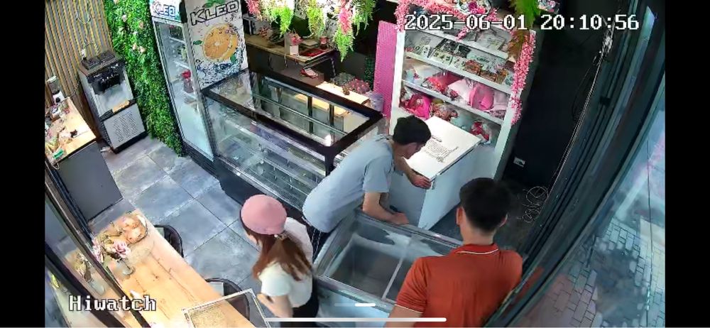 Витрина холодильник,хватайка,шкаф