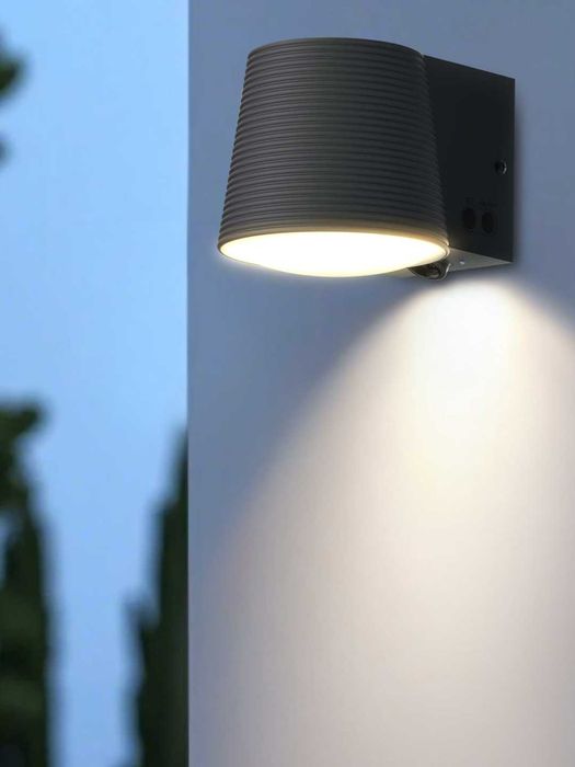 Қуёш батареяли девор чироғи Chiroq Lampa 1000 лм, 4000K / 6500K