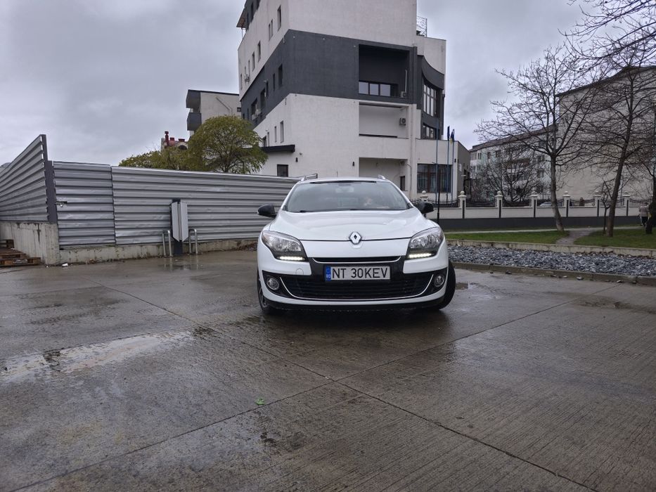 Renault Megane 1.6 dCi • 131 CP – Economică, practică și gata de drum!