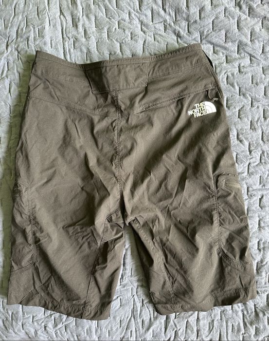 The North Face панталони