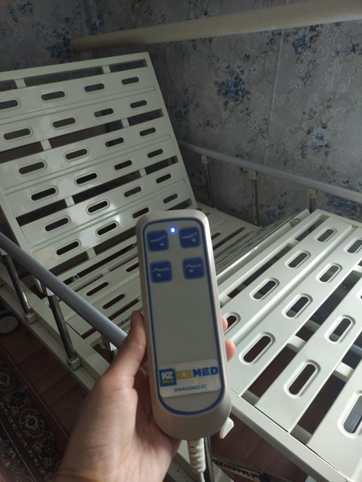 Кровать для лежачих больных