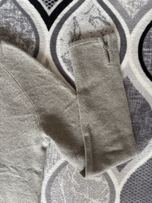 Пуловери от 100% кашмир