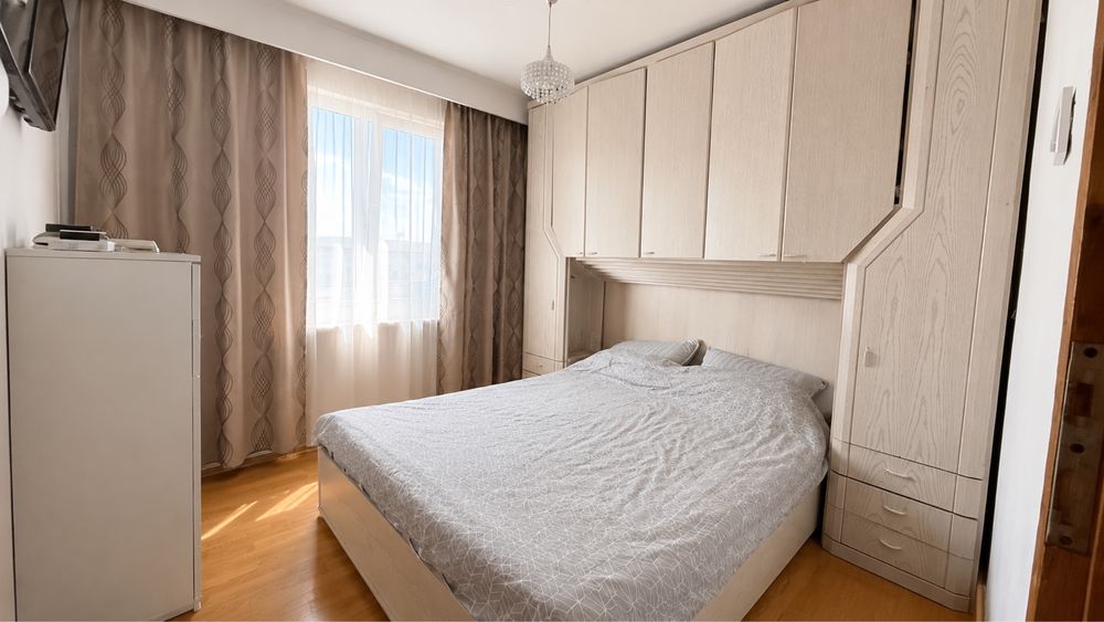 Vând apartament gata de mutat