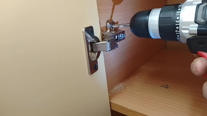 Надёжный Муж на Час/Tinch va Ishonchli Usta