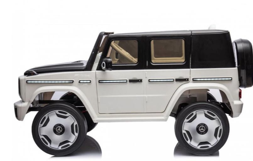 Акумулаторен джип Mercedes EQG ElectricG-Class 12V с отварящи се врати