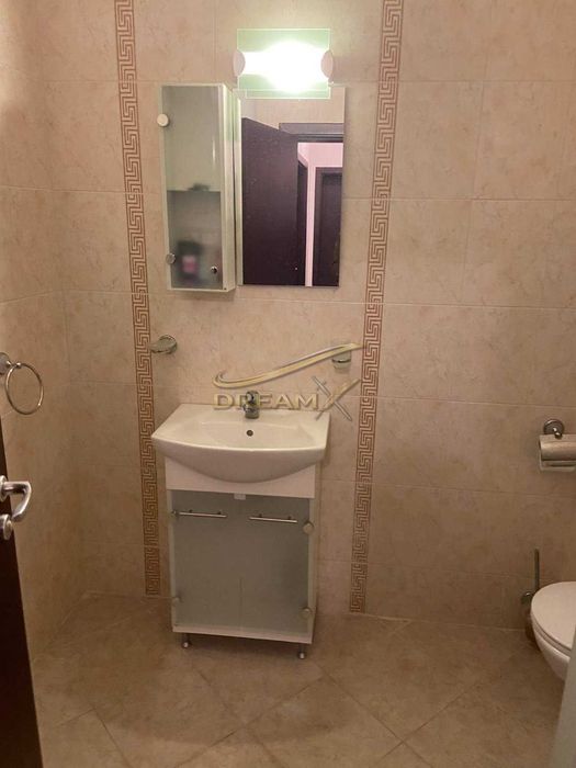 Дава се под наем Тристаен апартамент в Южен! 71199327