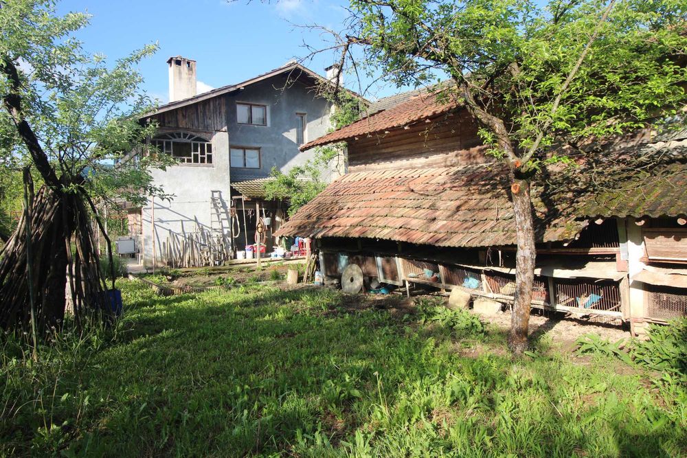 Продава се Къща в с. Гъбене, Област Габрово - 210 кв.м за 389 €/кв.м - Снимка #3