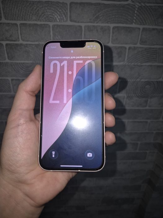 Продаю телефон айфон