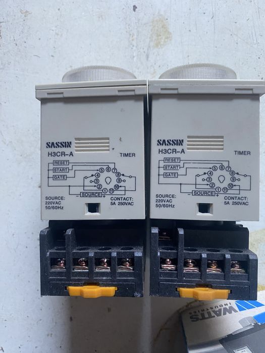 Прожектор ЖКУ ДНАТ - 400