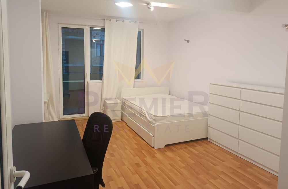 Продава се Тристаен апартамент в Варна, Операта - 100 кв.м за 1071 €/кв.м - Снимка #9