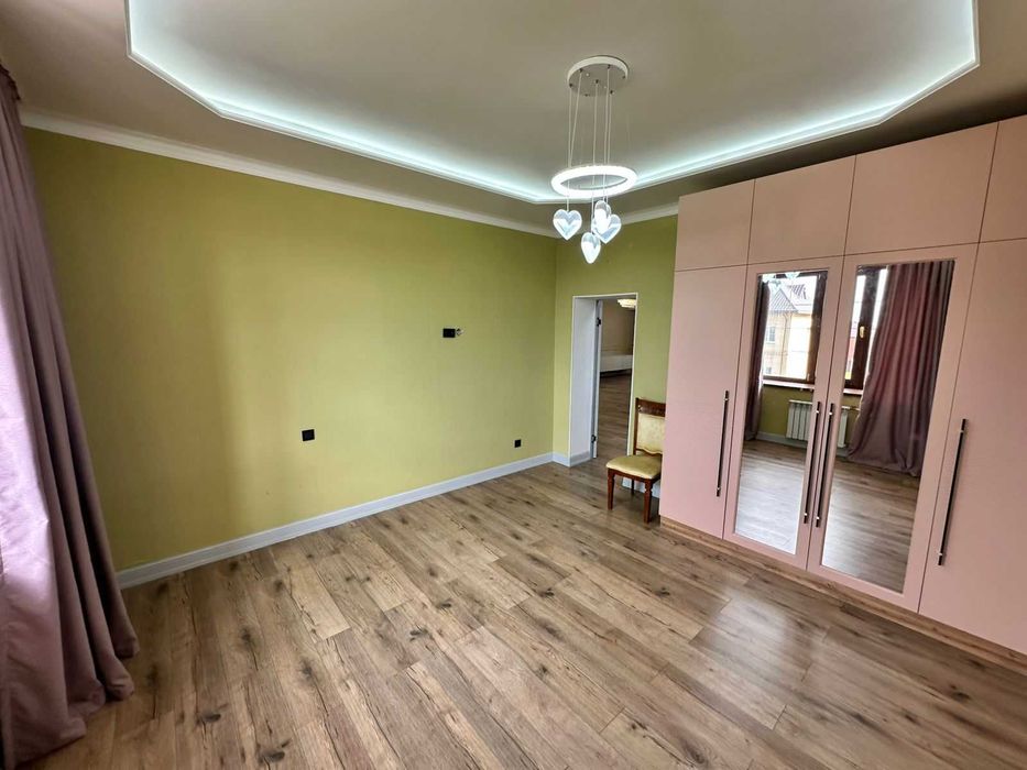 В продаже 6ти ком коттедж Мурина 11