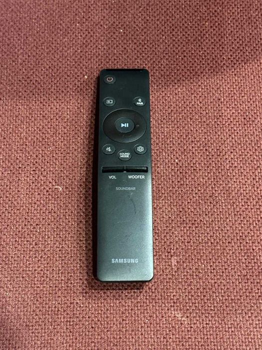 Telecomandă Originală Samsung Soundbar (AH59-02767A) – Design Ergonomic Curved