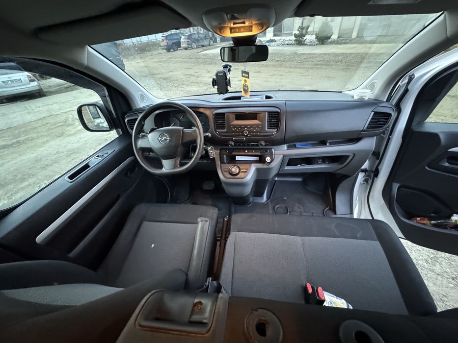 Opel vivaro maxi