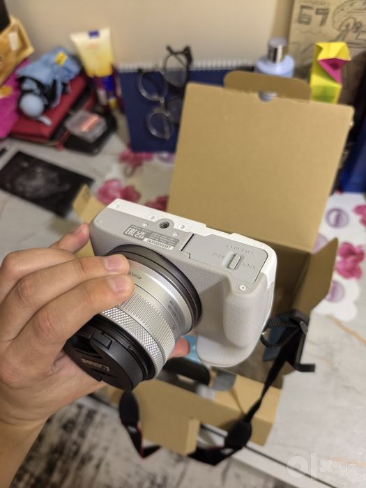 Canon EOS r50 Белый