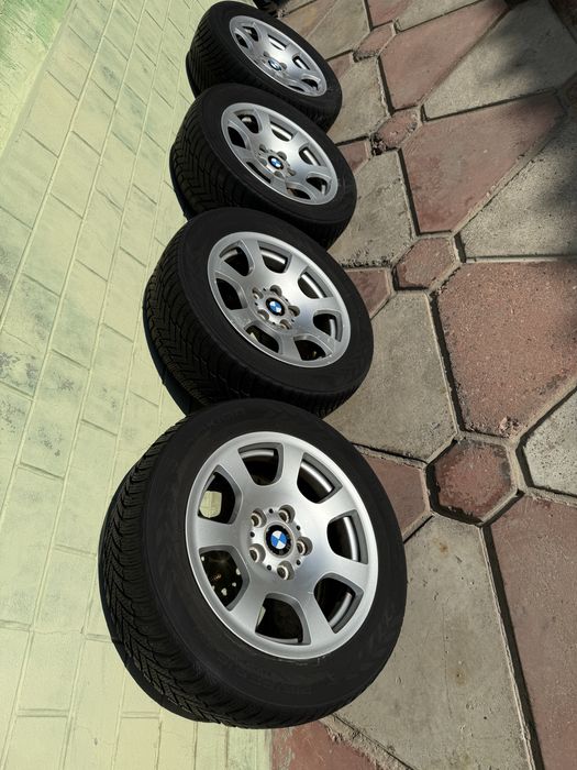 134 стиль диски с резиной на БМВ