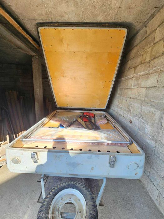 Туристическо ремарке / палатка