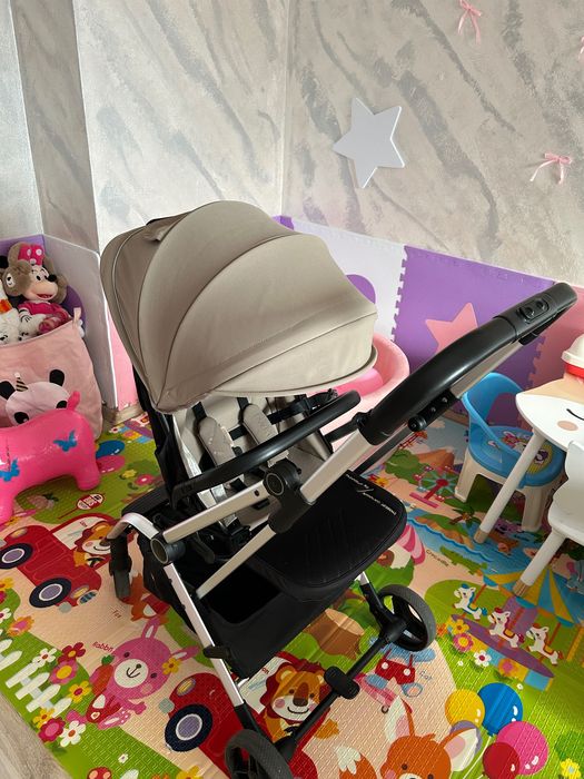 Лятна бебешка количка Chipolino-Twister 360 макадамия