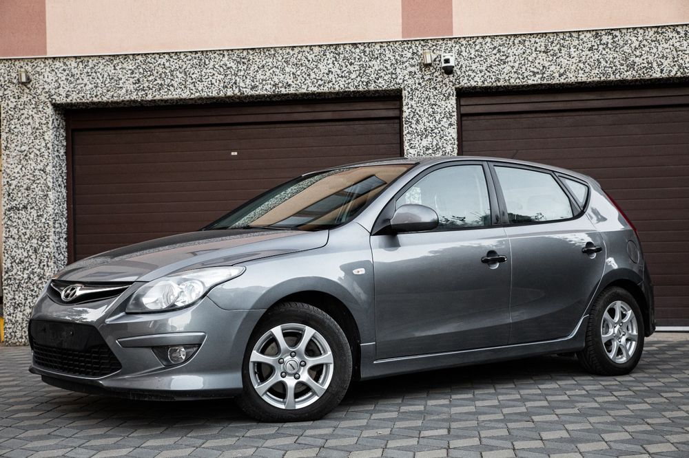 Vand Hyundai i30 ,euro 5 , 125000 km