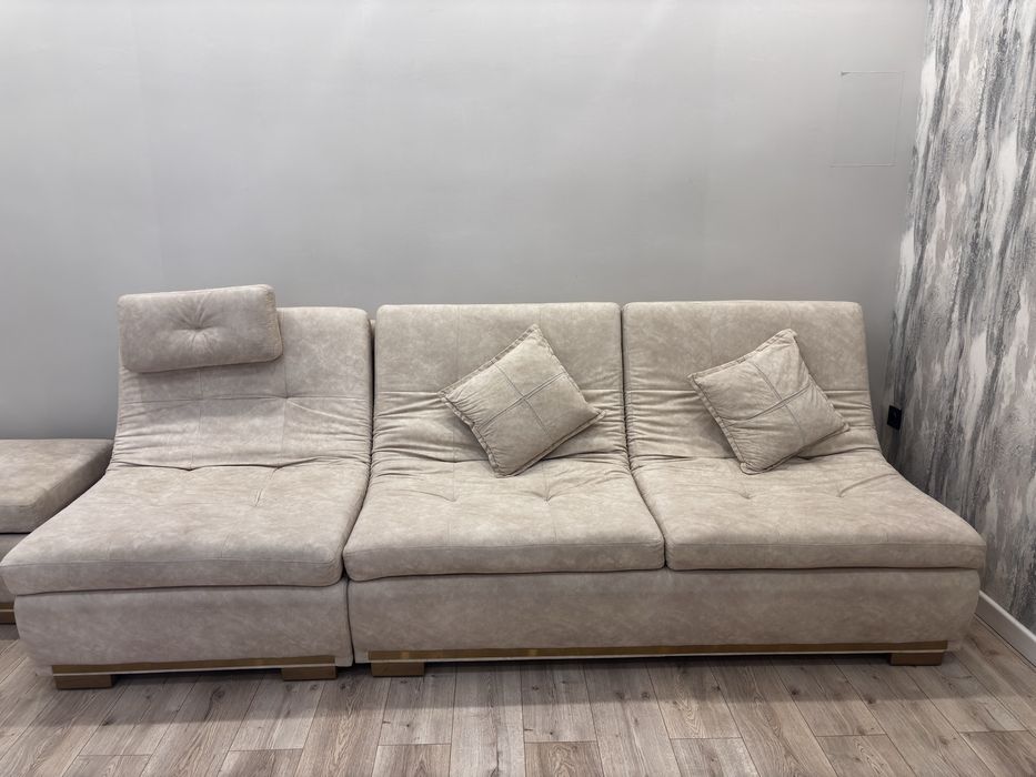 Продается комплект из 2 диванов