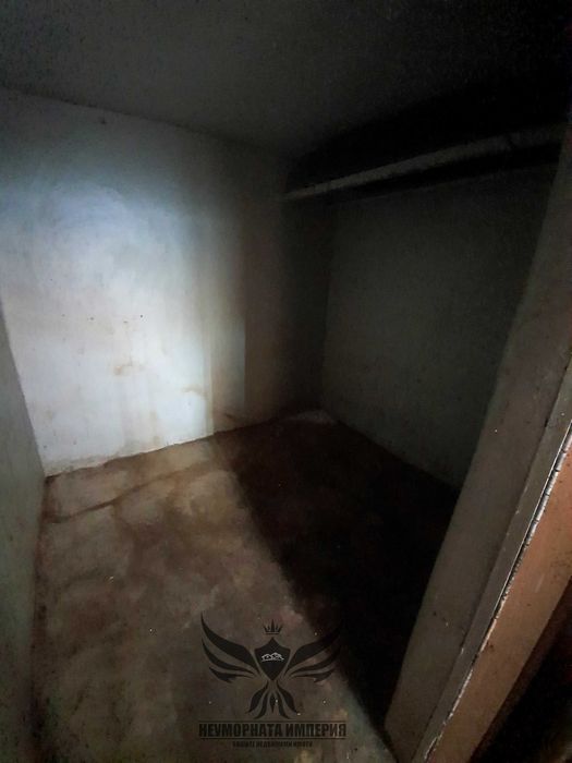 Дава се под наем Склад в Асеновград - 400 кв.м за 1097.01 € - Снимка #17