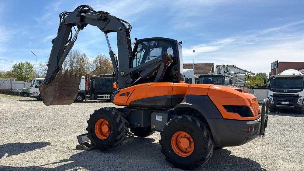 Excavator Mecalac 12MTX