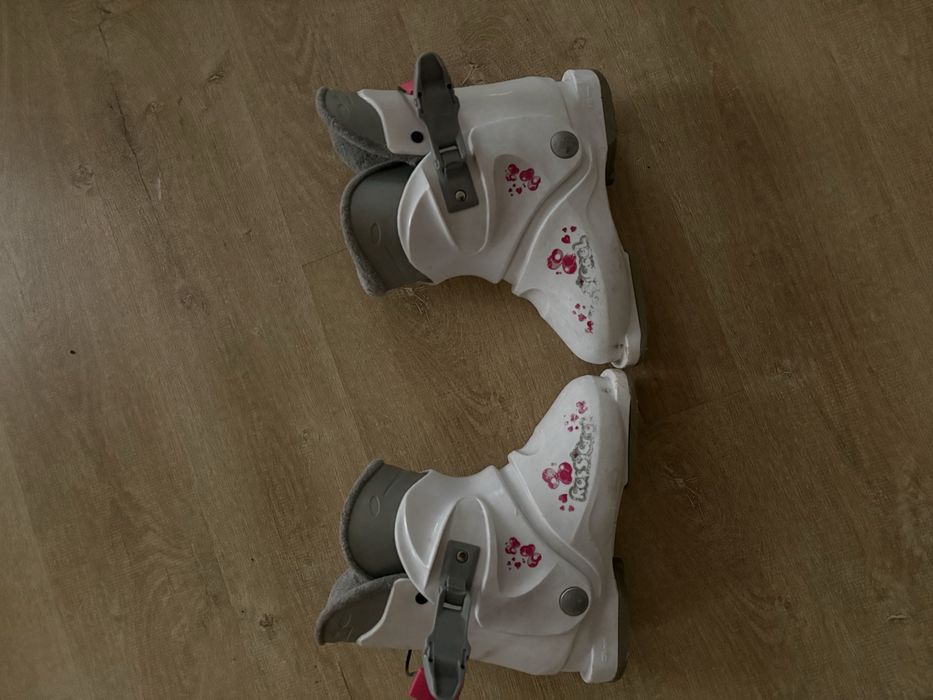 Детски ски обувки Rossignol