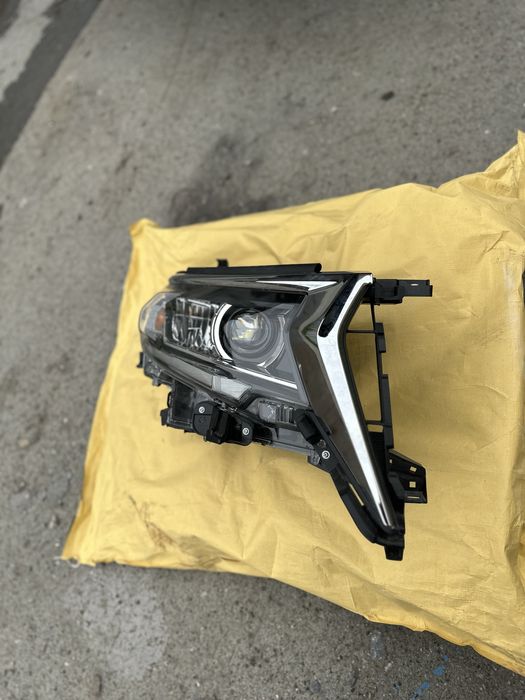 Продам фары прадо