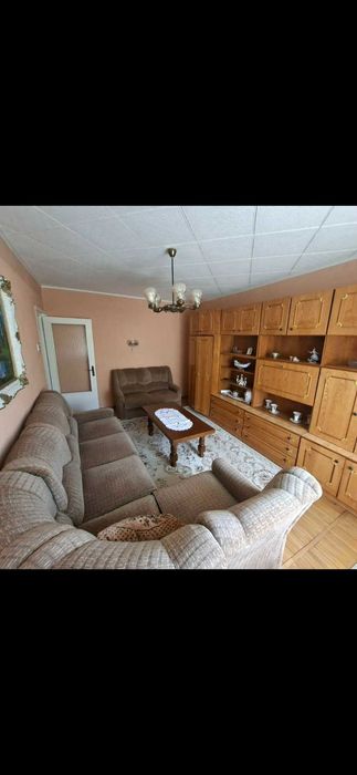 Apartament cu 3 camere decomandat in Ploiesti, etaj 2, Strada Cristianul 22, intabulat recent